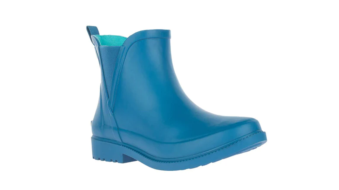 9. CHLOE LO RAIN BOOT